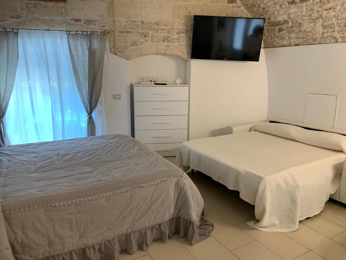 B&B La Finestra Sui Giardini Santeramo in Colle Luaran gambar