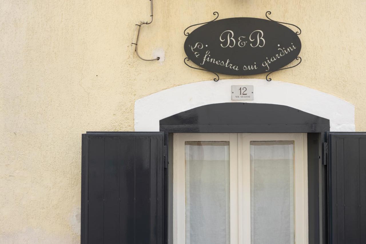 B&B La Finestra Sui Giardini Santeramo in Colle Luaran gambar